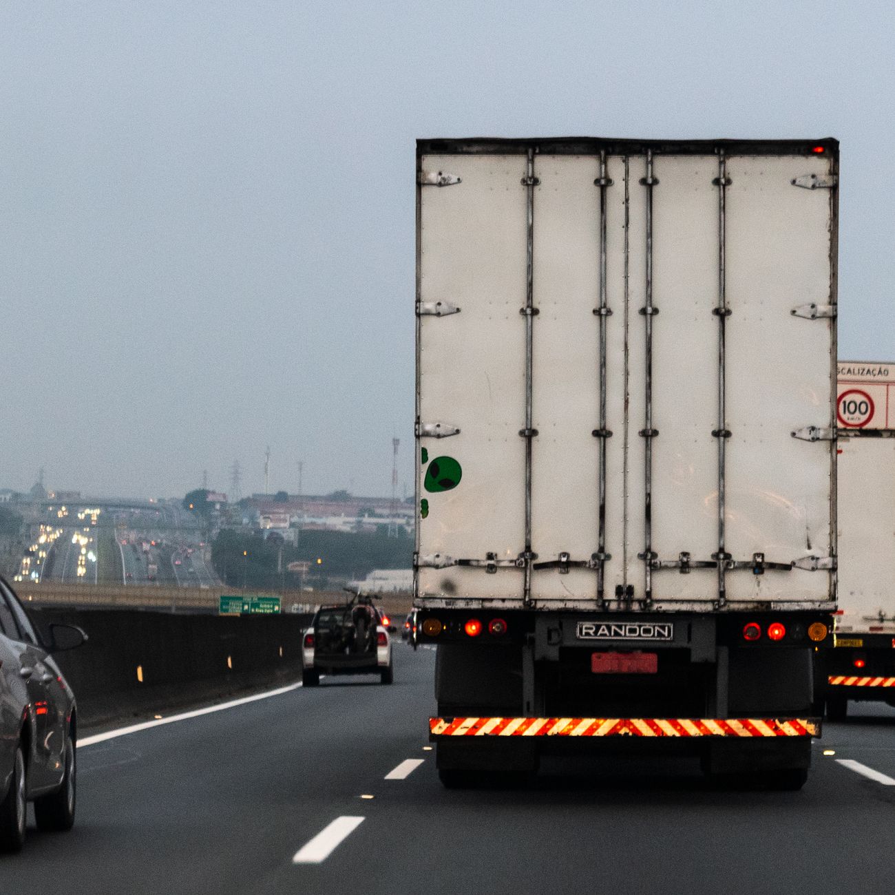 Logistics and Transportation in the Oil Industry  