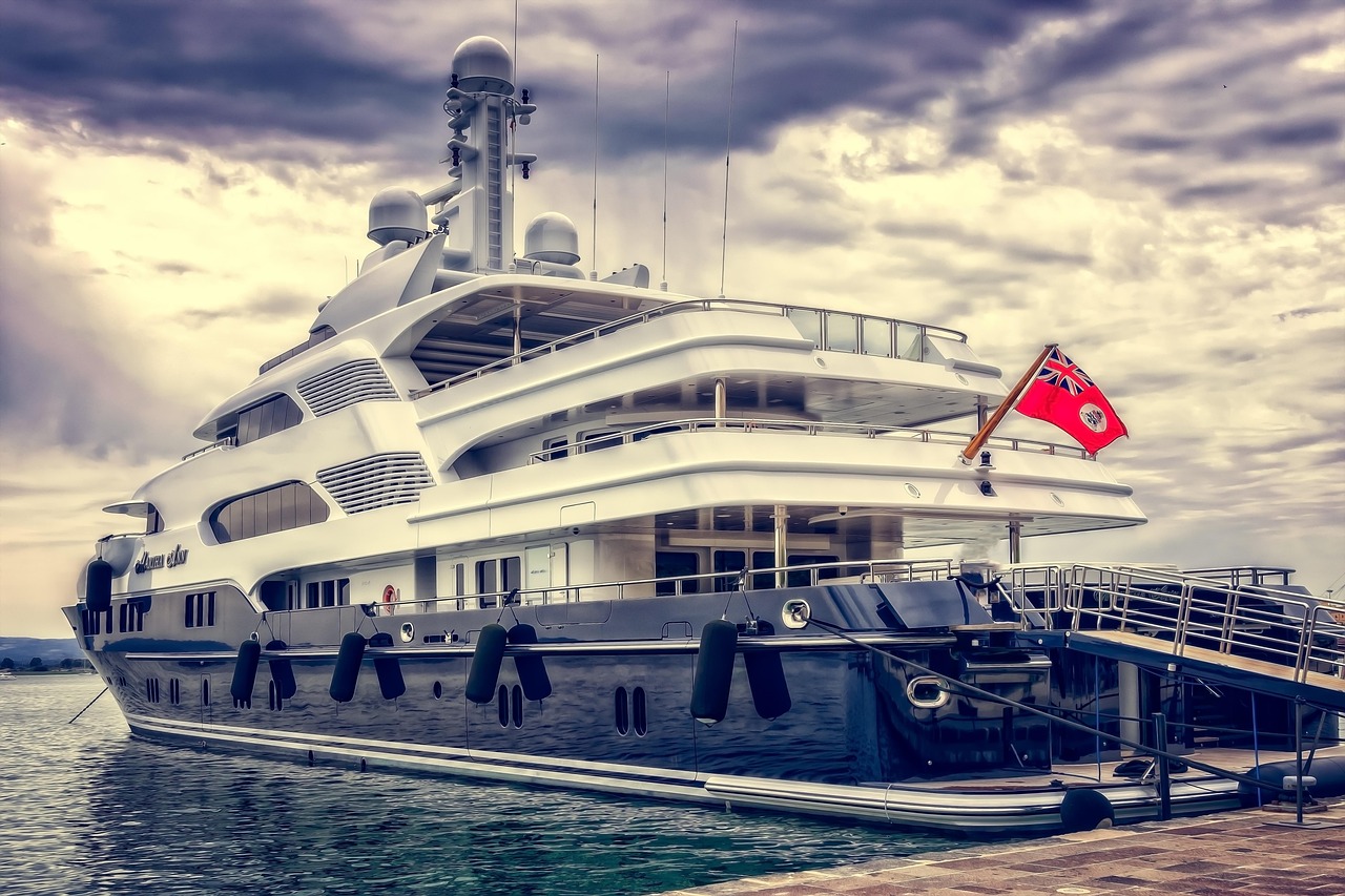 Stakeholder Engagement and Change Management in Maritime Decarbonization