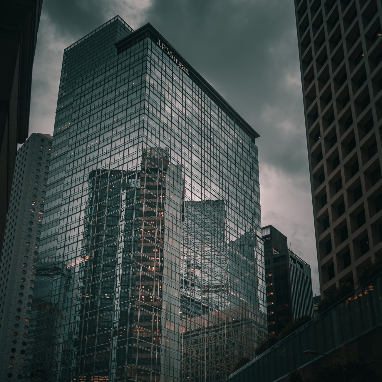 Financial Analysis and Reporting in Business Banking
