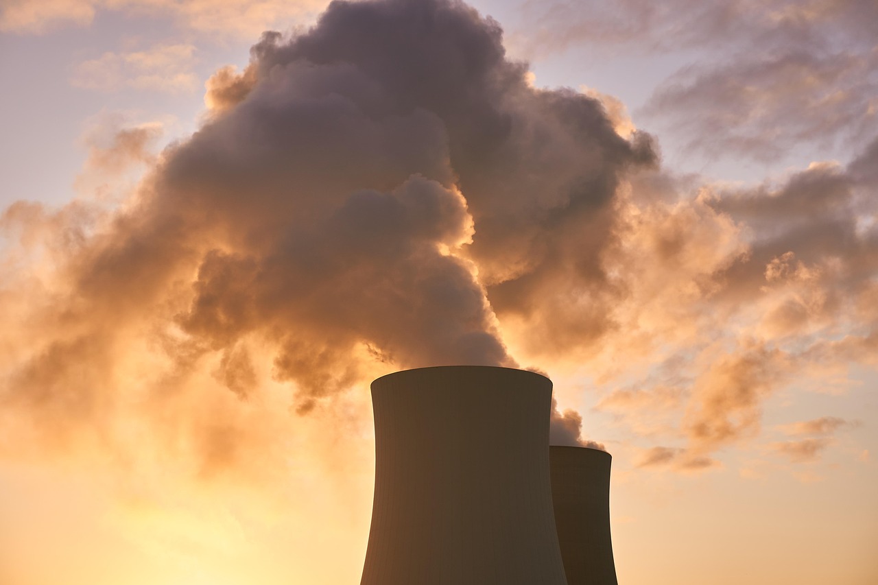 Cooling Towers and Evaporative Condensers