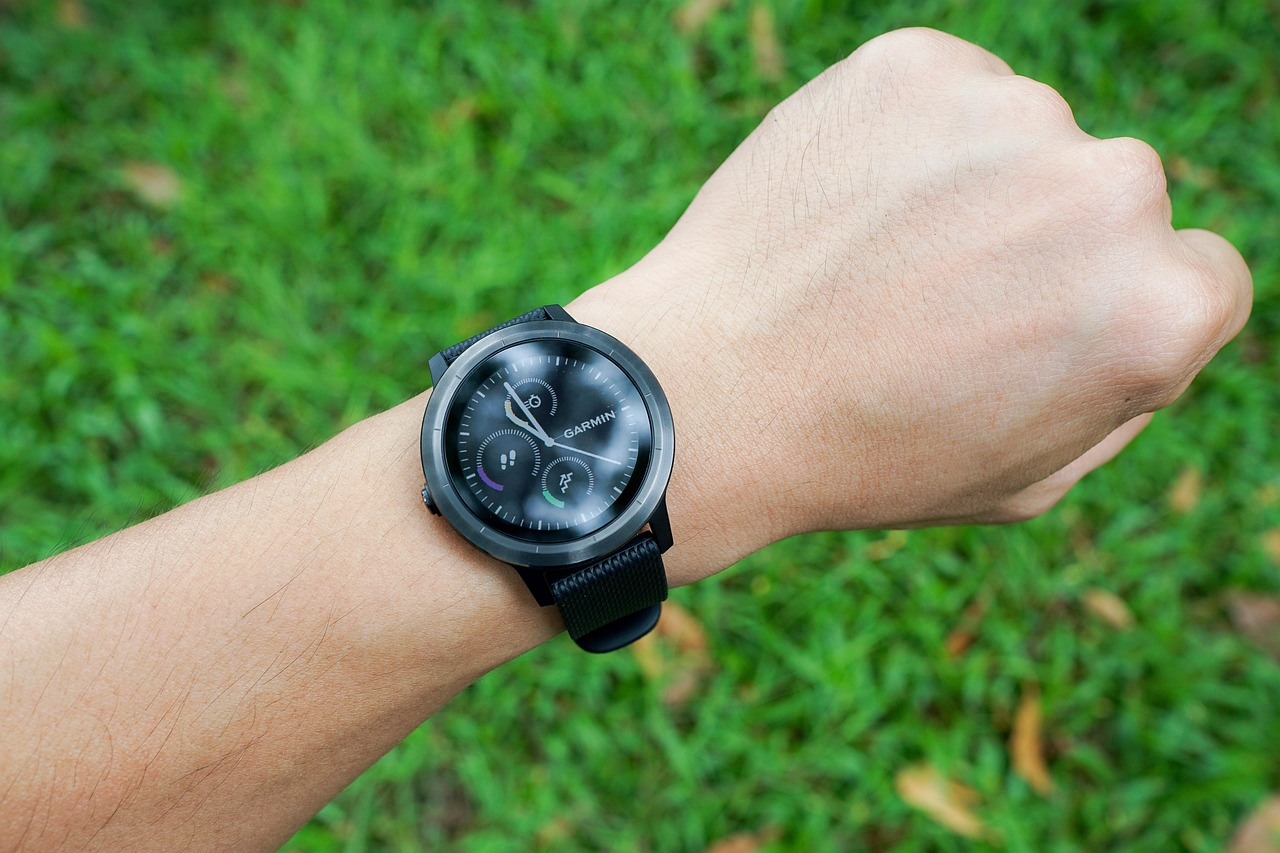 Neuroscience and Wearable Devices