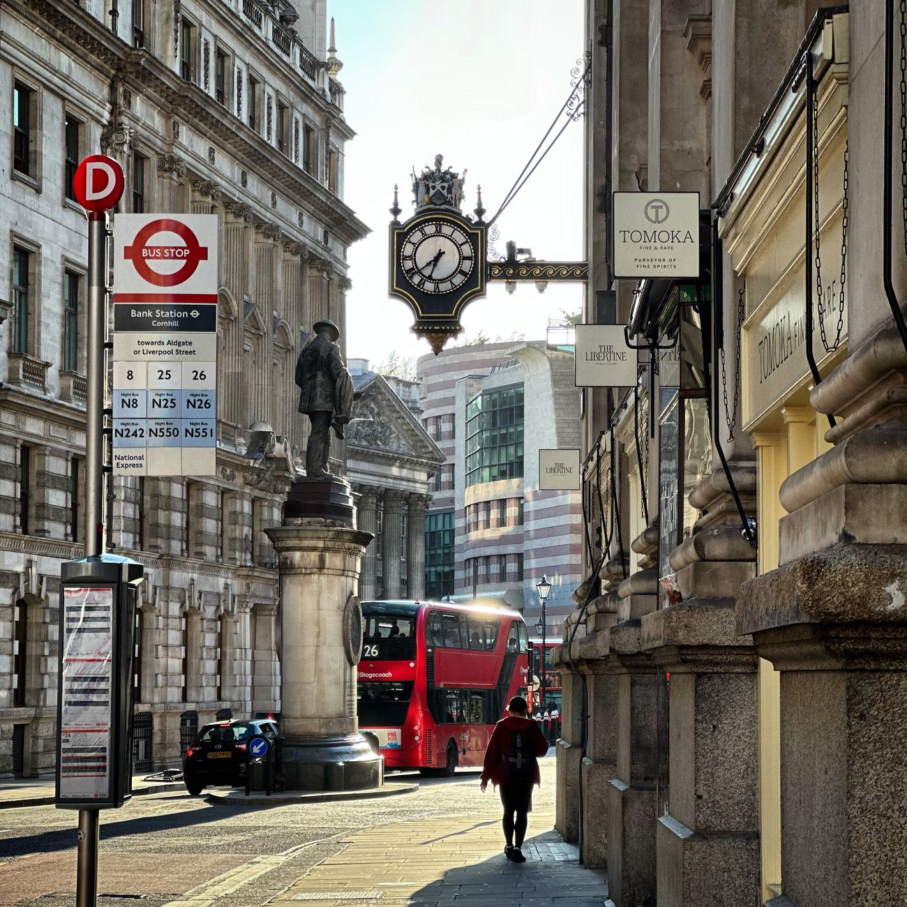 Introduction to Tour Guiding in the UK
