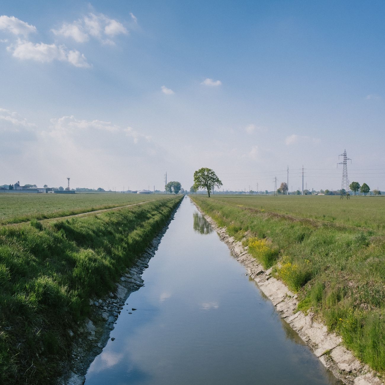 Decision Support Systems in Water Resources