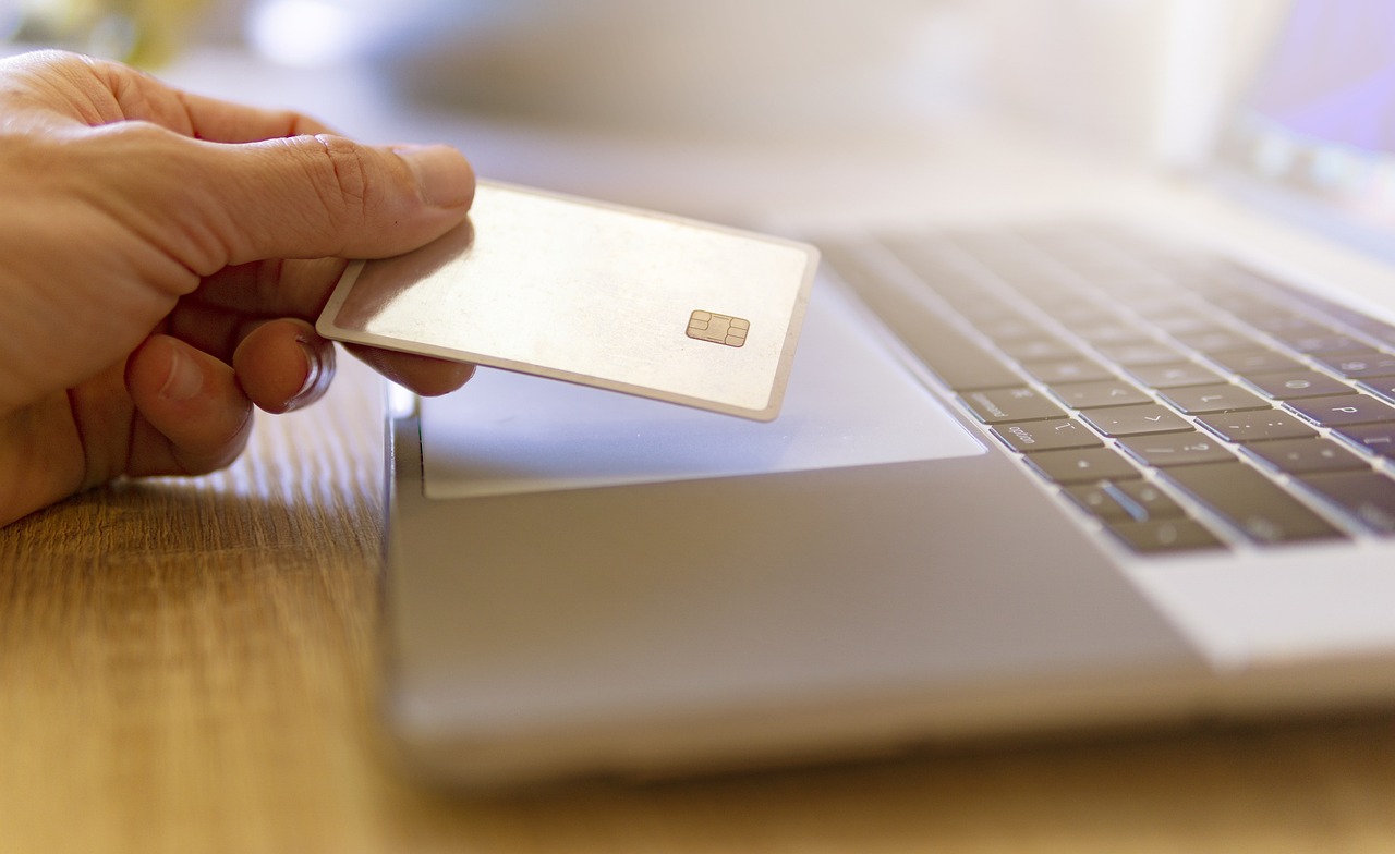 Dispute Resolution in E-commerce  